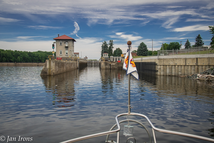 Great Loop Boat approaching a lock on its 6000 mile journey
