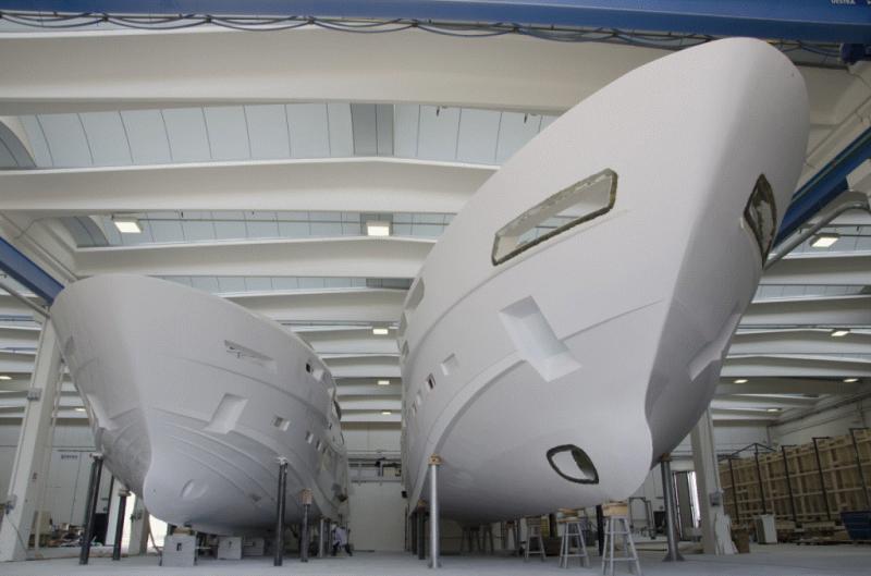 Fiberglass boat hull shells